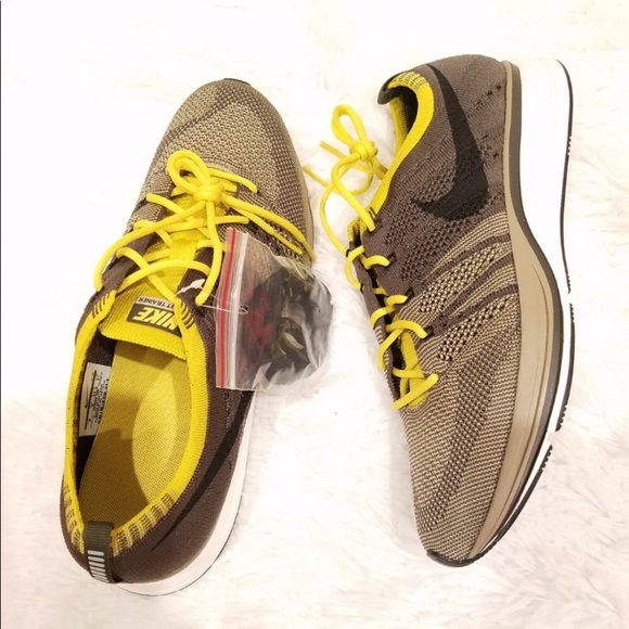 Nike Other - Nike- flyknit trainer in cargo color size 9